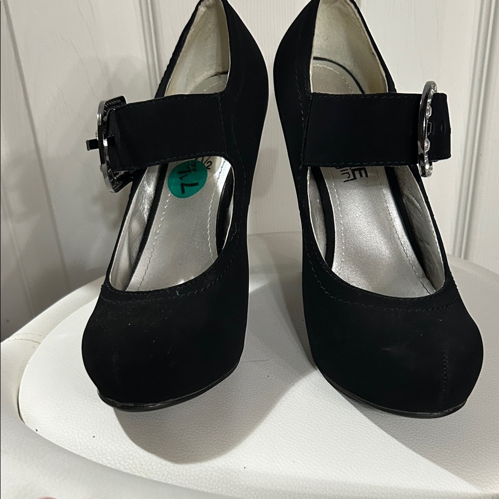 Madeline Black Mary Jane Heels with Buckle